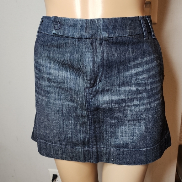 NWT Gap Denim Mini Skirt Women's Size 10 - Picture 2 of 14